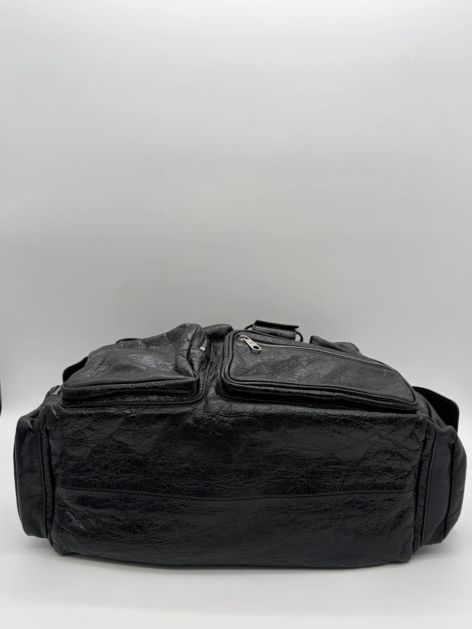 BALENCAIGA SUPER BUSY LEATHER SHOULDER BAG (BLACK) view 6