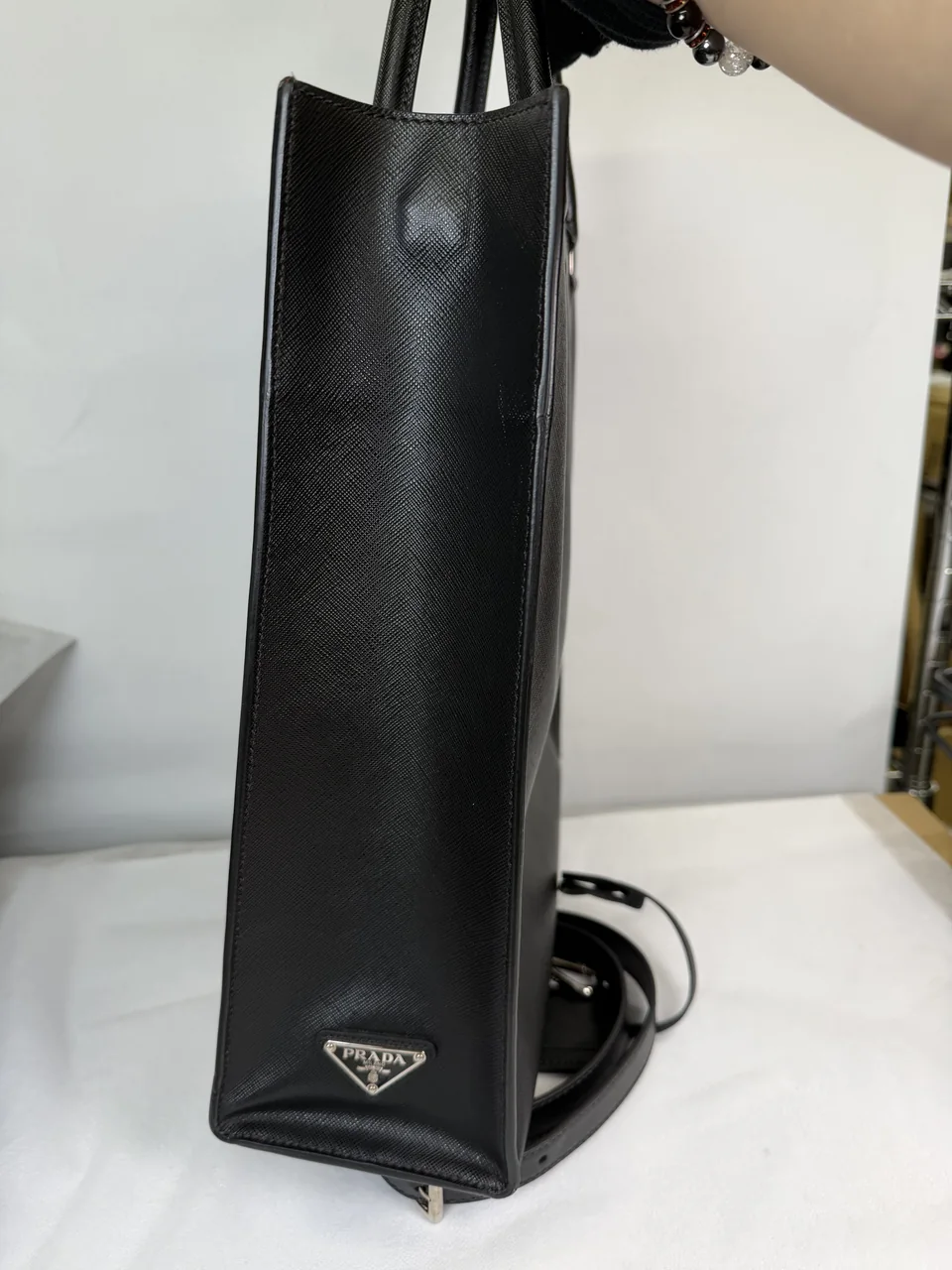 PRADA SAFFIANO TOTE BAG (BLACK) view 5