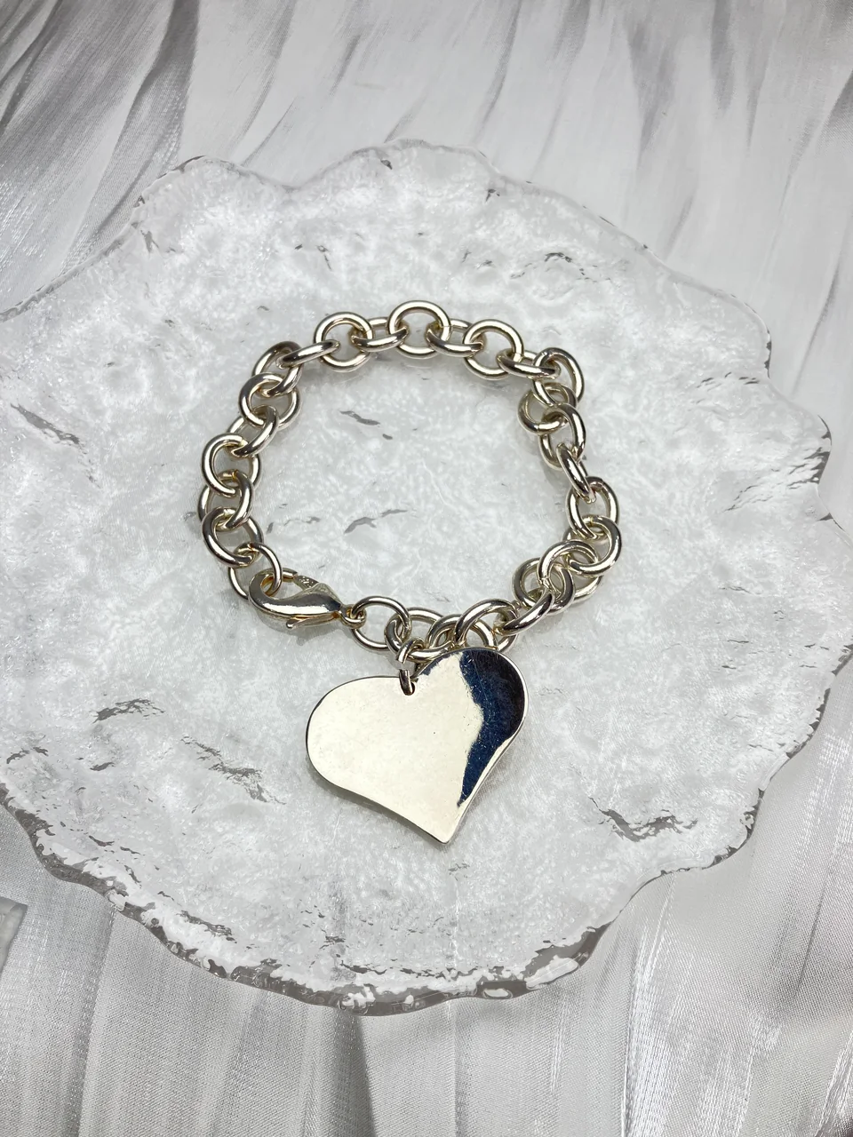 TIFFANY&CO. HEART TAG BRACELET hover