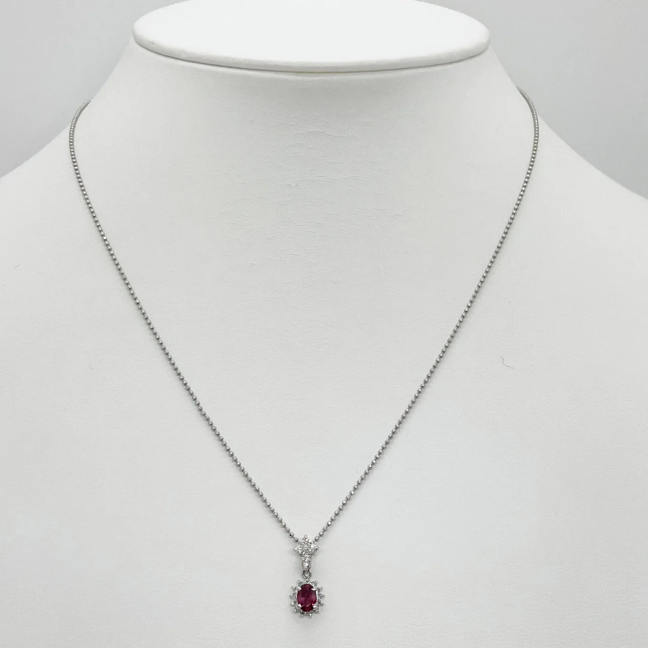 PT850/PT900 RUBY NECKLACE R0.40CT FD0.19CT 3.75G hover