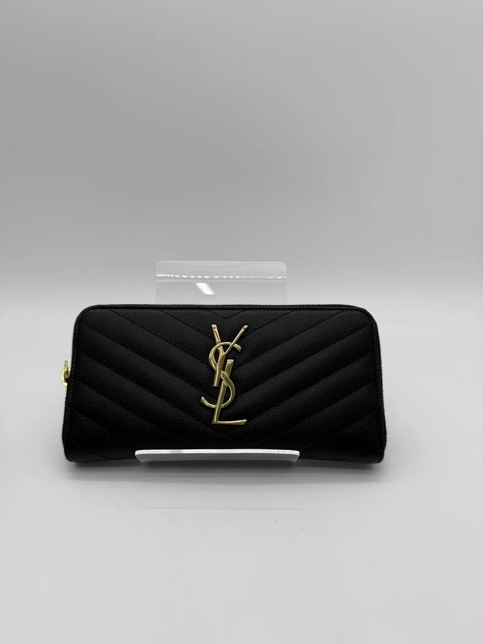 SAINT LAURENT CASSANDRA LONG WALLET hover