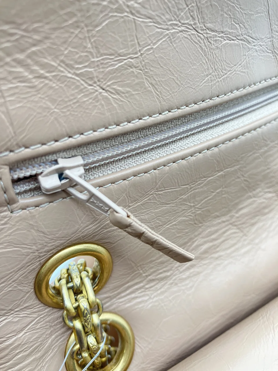 CHANEL CHEVRON 2.55 DOUBLE FLAP view 17