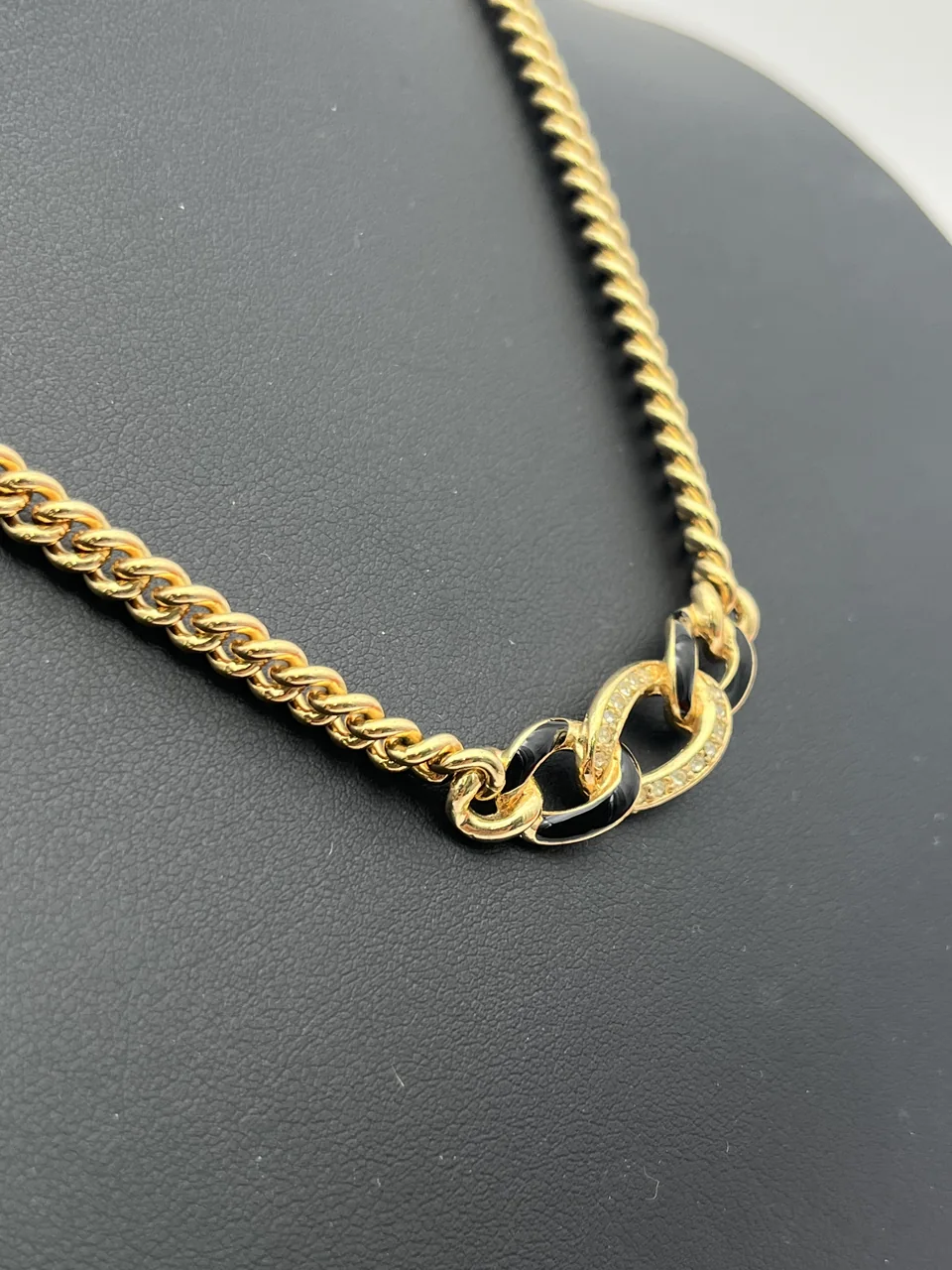 DIOR CHAIN NECKLACE view 3