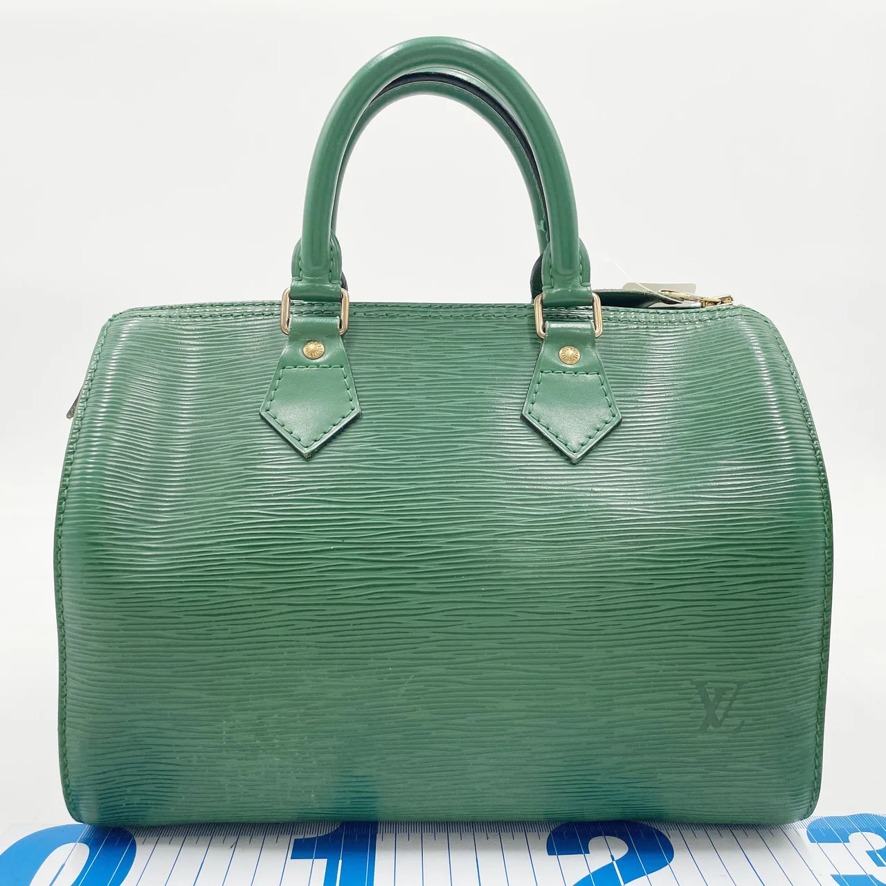 LV EPI SPEEDY 25 hover