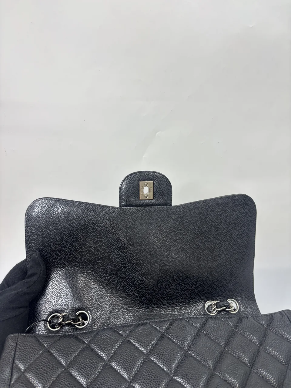 CHANEL CAVIAR CHAIN SHOULDER BAG view 8