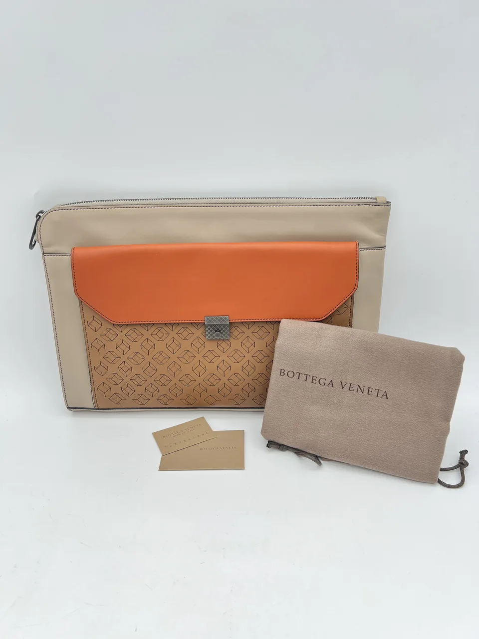 BOTTEGA VENETA CLUTCH BAG