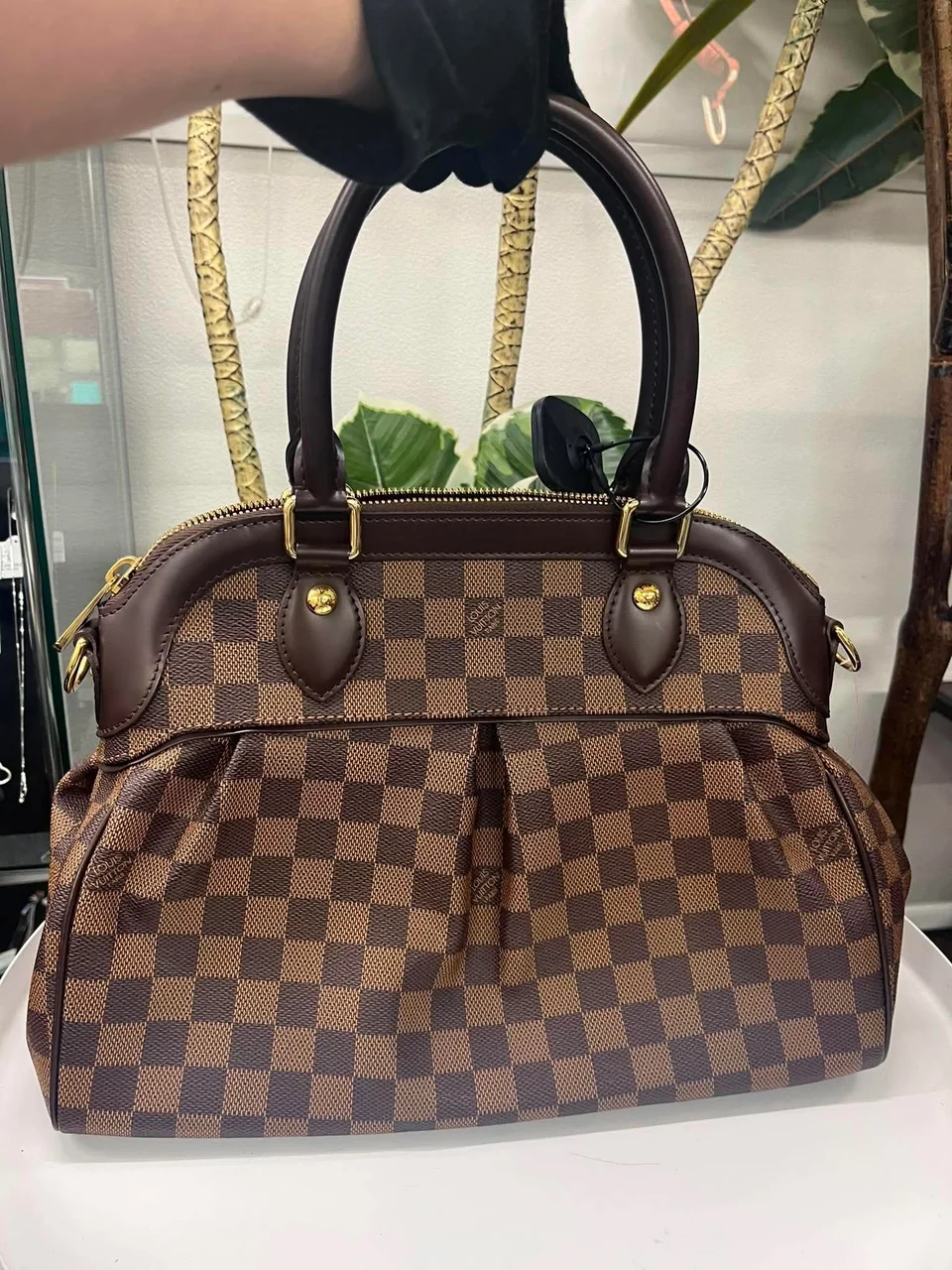 LV DAMIER TREVI PM view 3