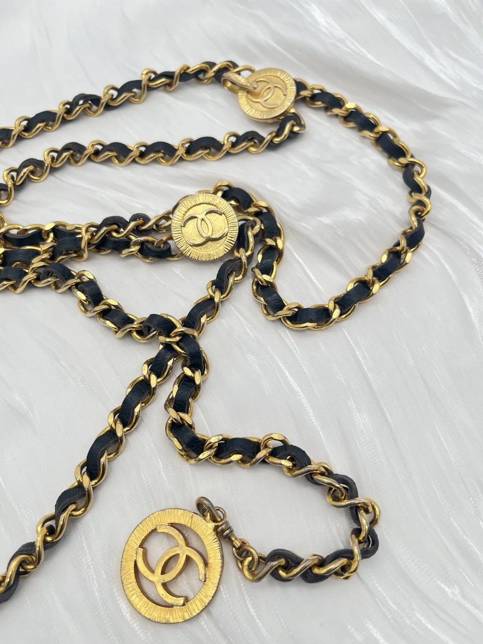 CHANEL CHAIN BELT view 3