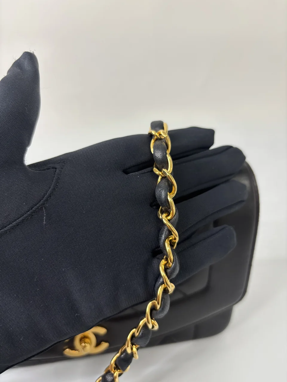 Chanel Diana 22 Matelasse Chain Shoulder Bag No. 4 view 12