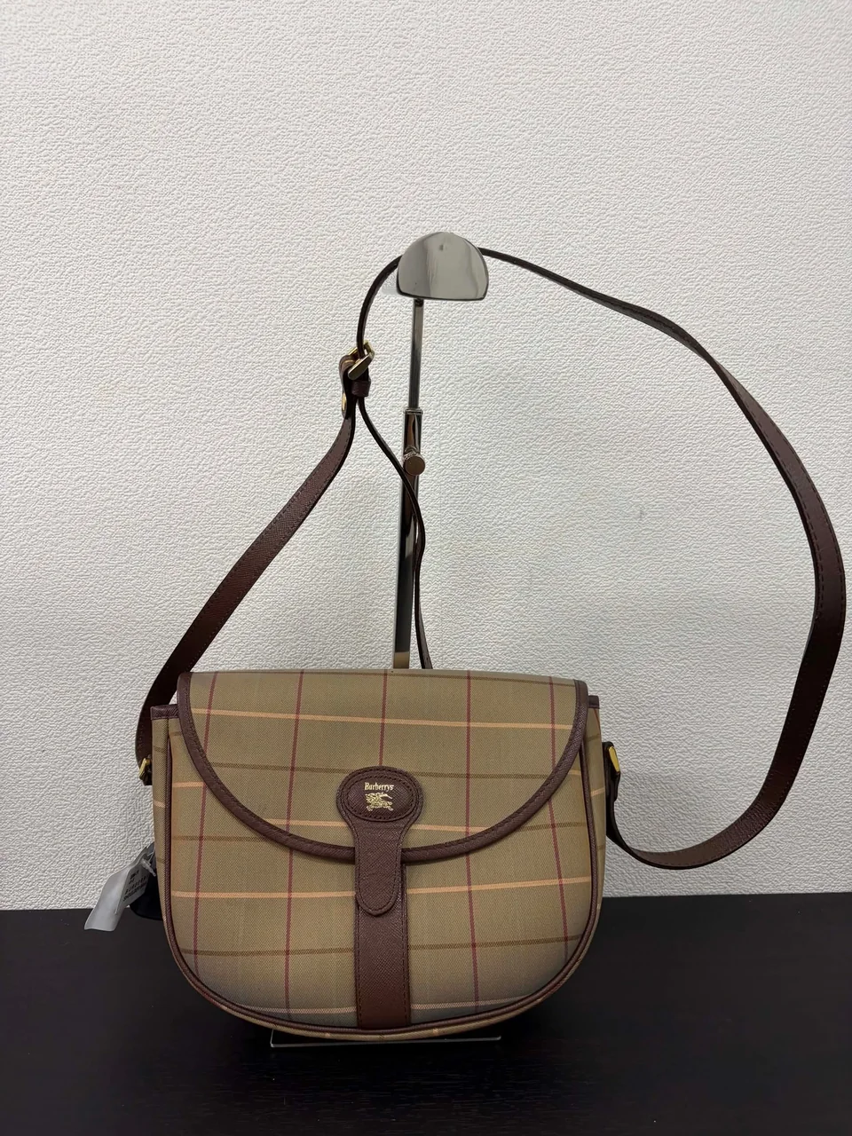 BURBERRY SHOULDER BAG view 2