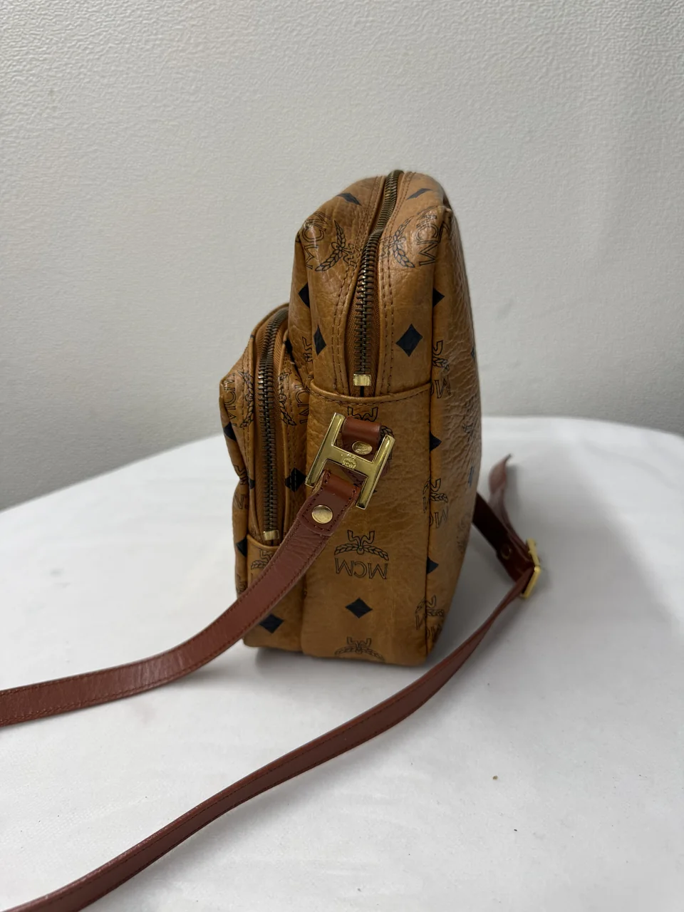 MCM SHOULDER BAG view 4