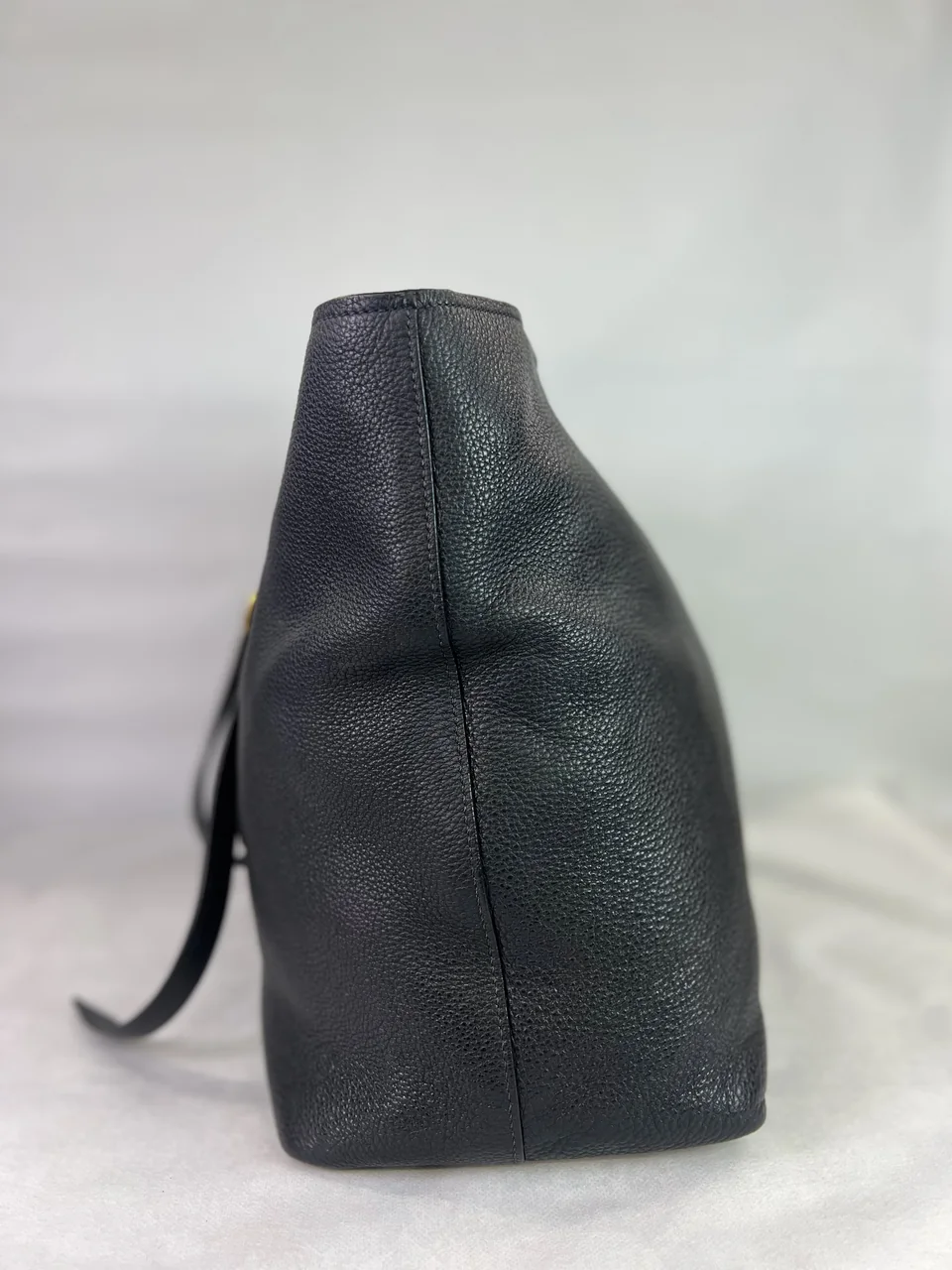 PRADA TOTE BAG view 3