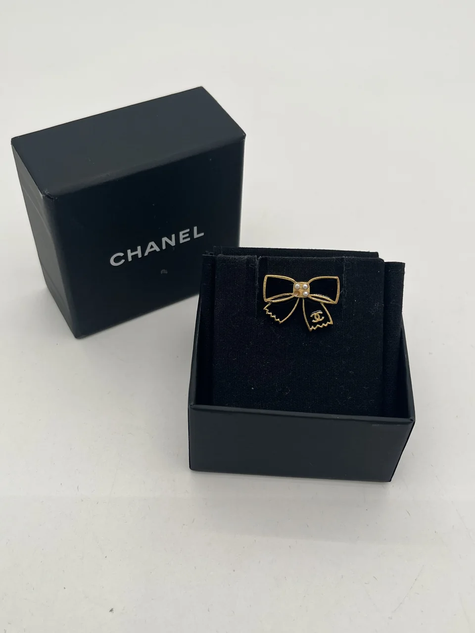 CHANEL RIBBON PIN BROOCH hover