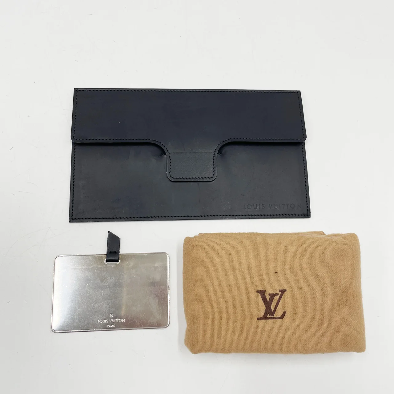 LV MINI GLASSE ANOUCHKA MM view 12
