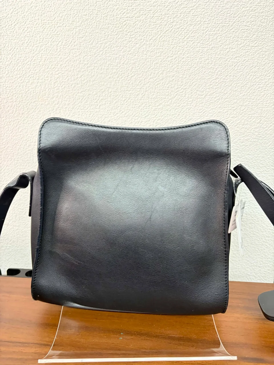 LOEWE SHOULDER BAG (BLACK) view 4