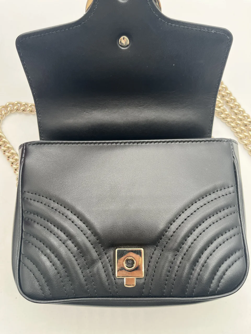 GUCCI GG MARMONT TWO-WAY HANDBAG view 9