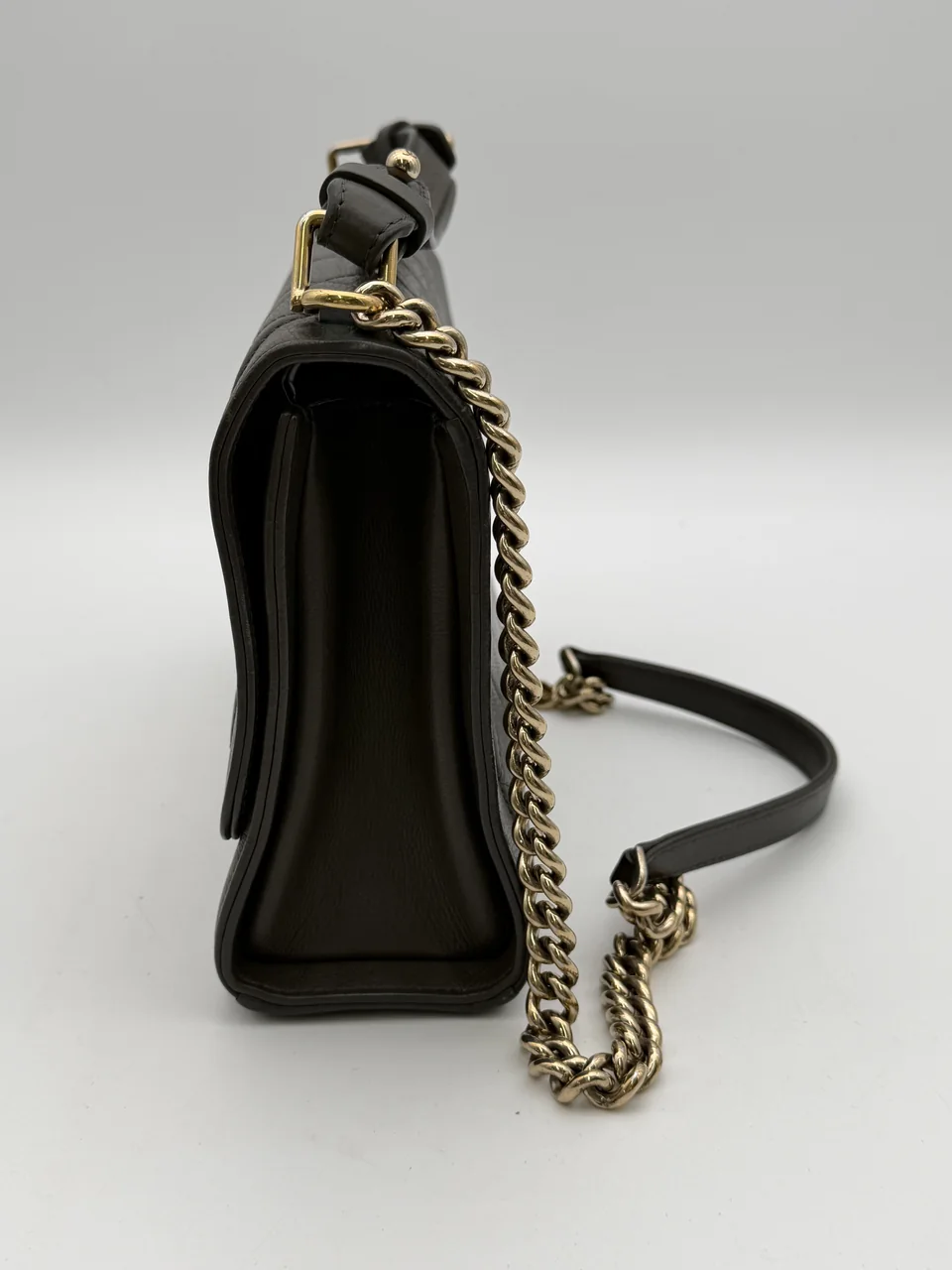 CHANEL MATELASSE CLICK LABEL BAG view 4
