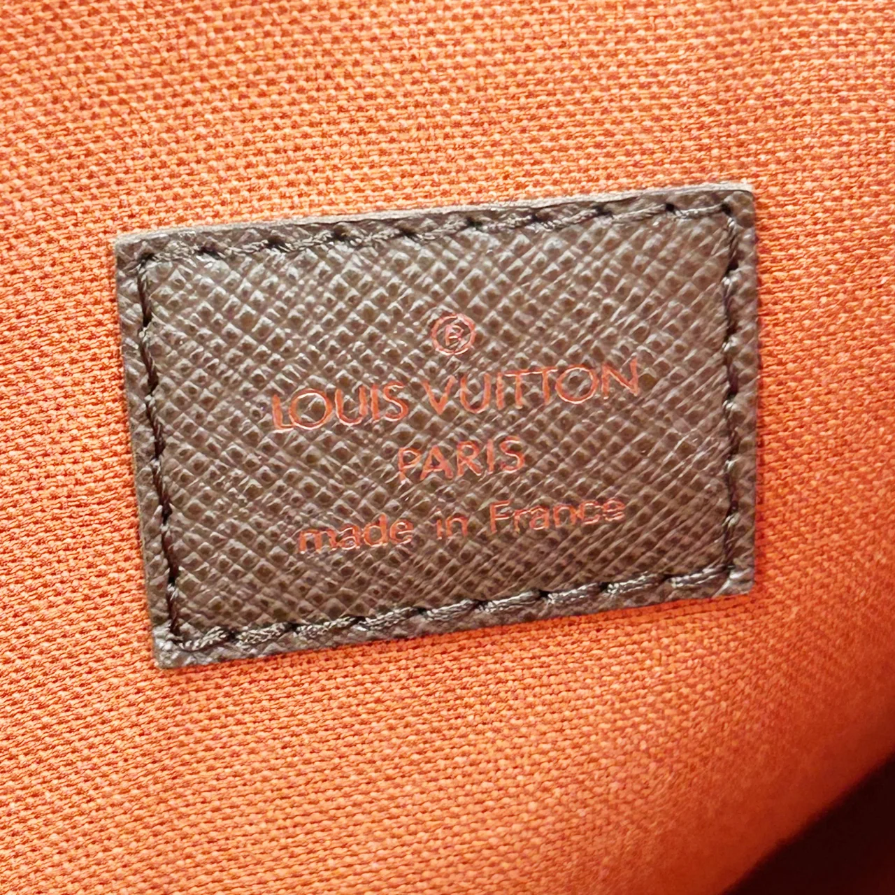 LV DAMIER BELEM MM view 8