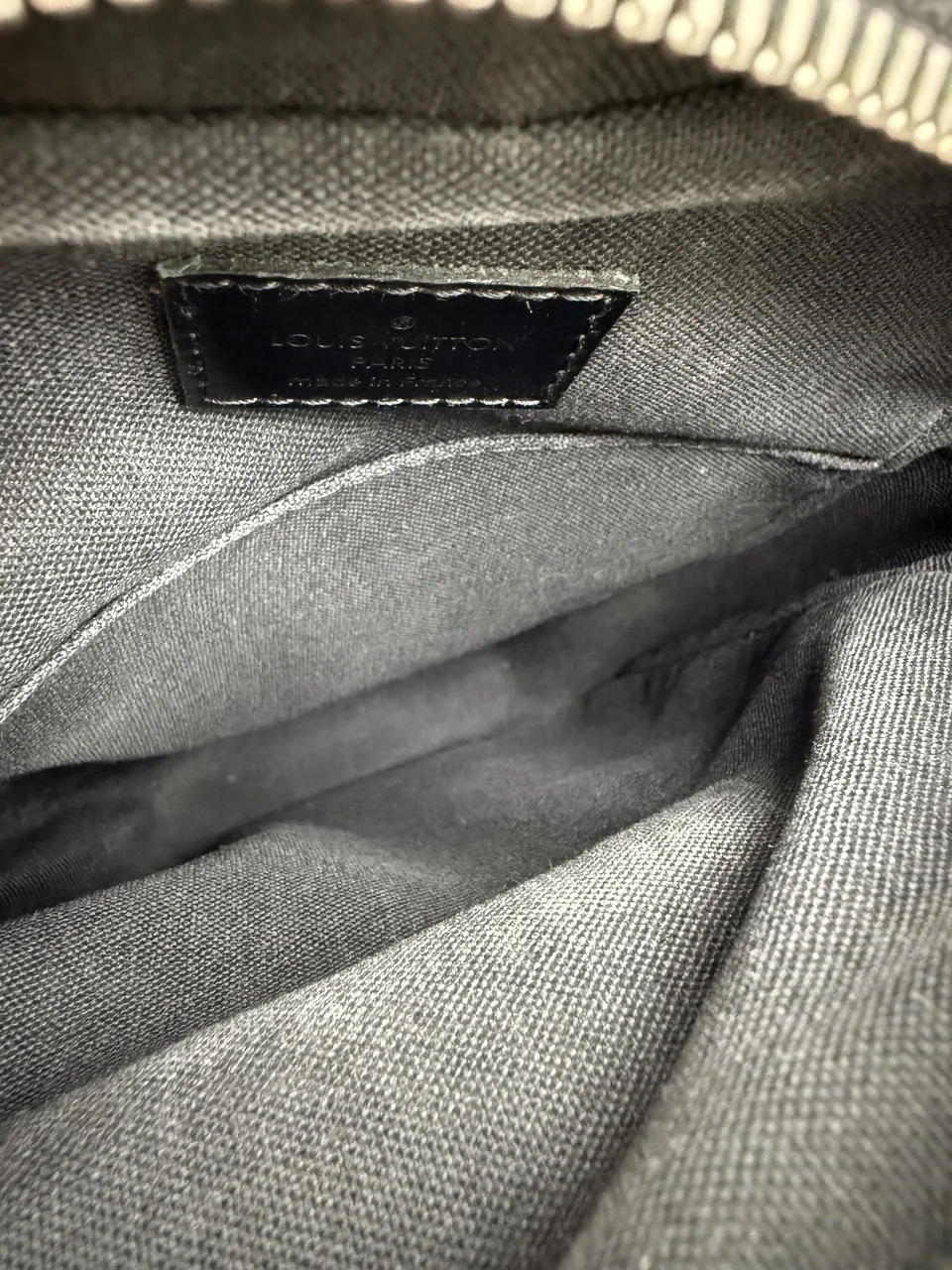 LV DAMIER GRAPHITE REM view 6