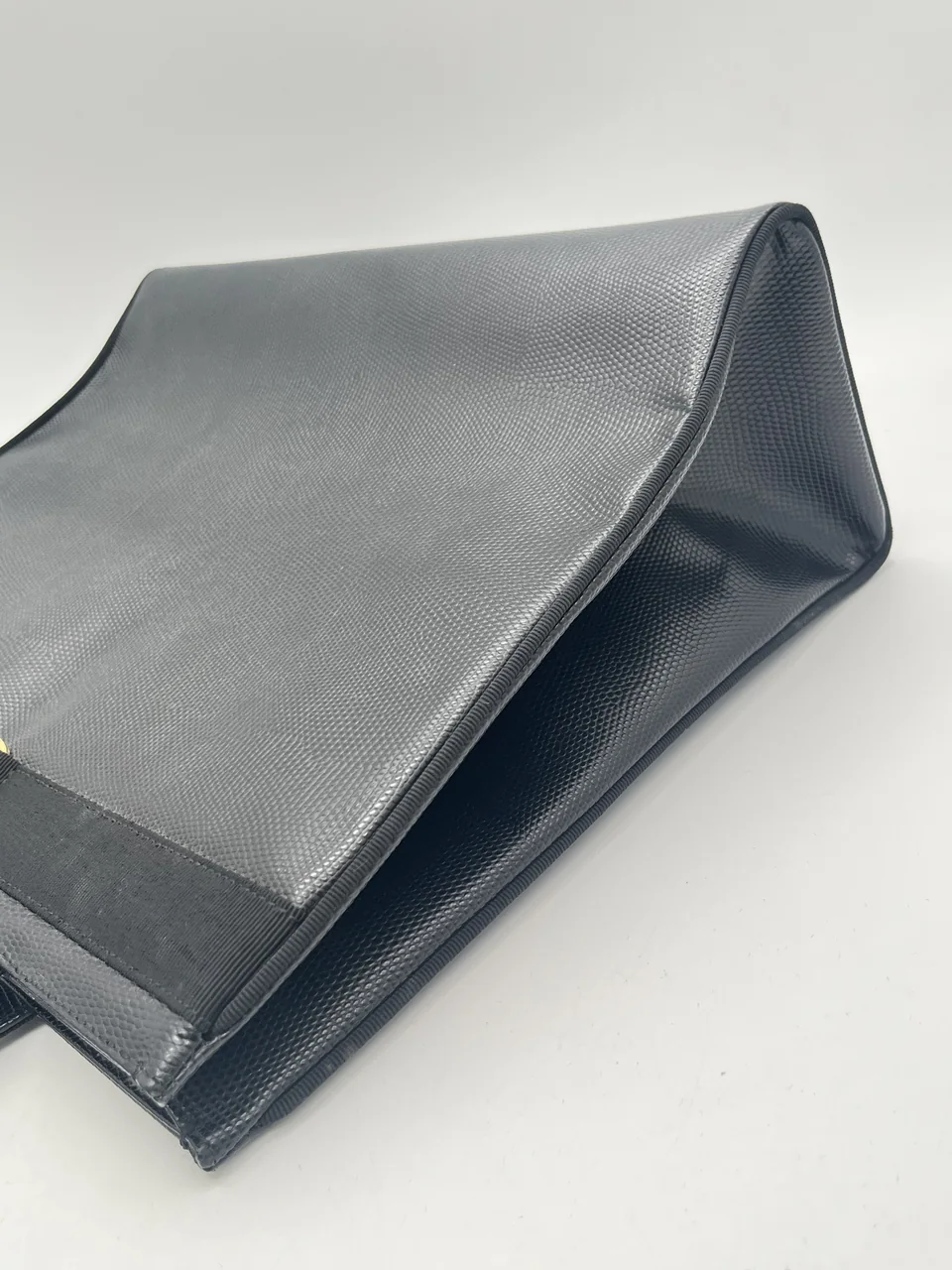 SALVATORE FERRAGAMO VARA TOTE BAG view 5