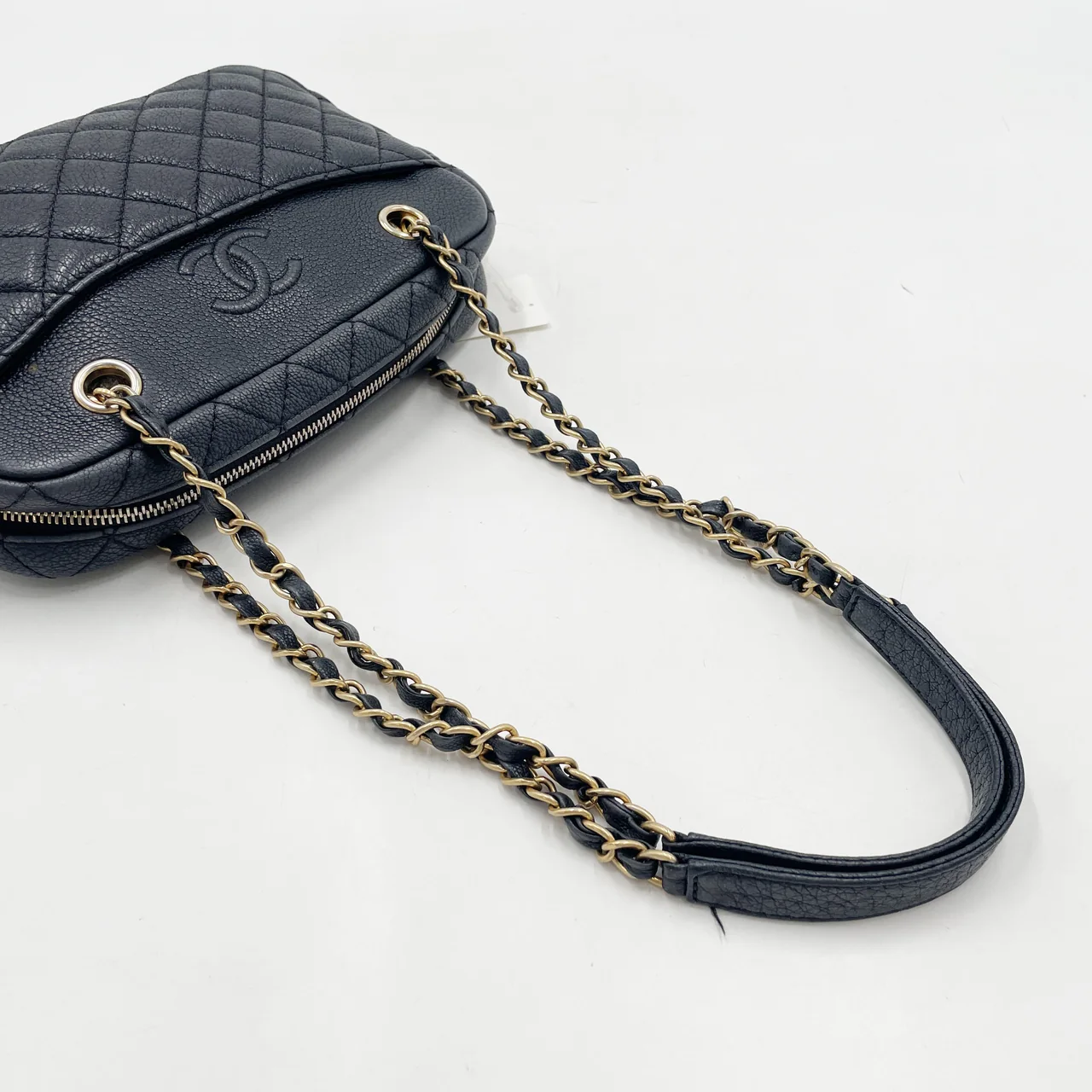 CHANEL BULL SKIN CHAIN SHOULDER BAG (25 SERIAL CODE) view 4
