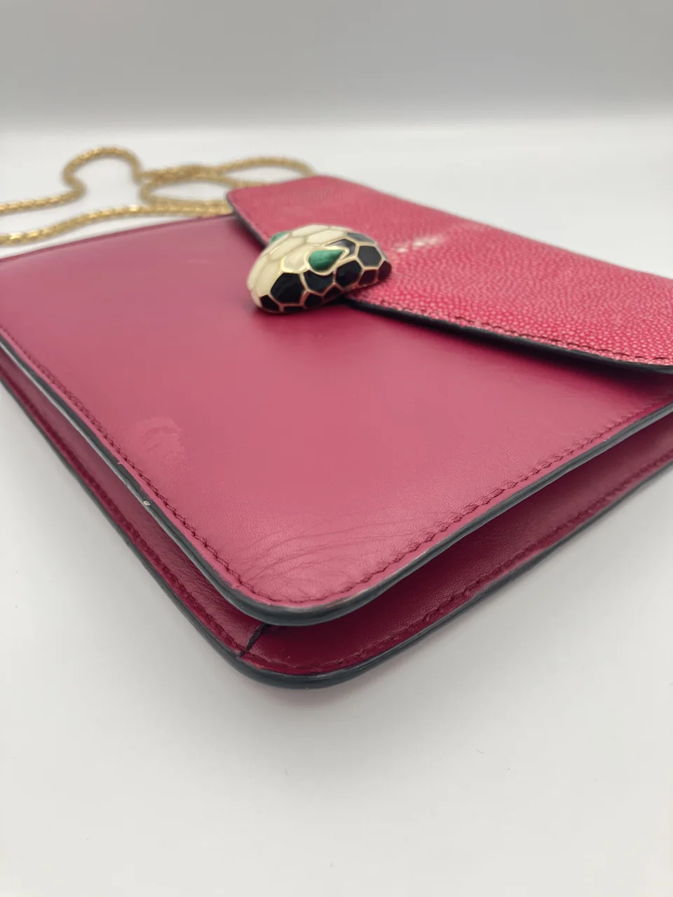 BVLGARI SEPRENTI CHAIN SHOULDER BAG (PINK) view 12