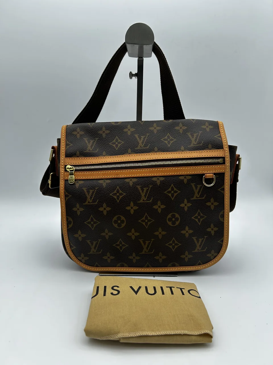 LV MONOGRAM MESSENGER BOSPHORE view 3