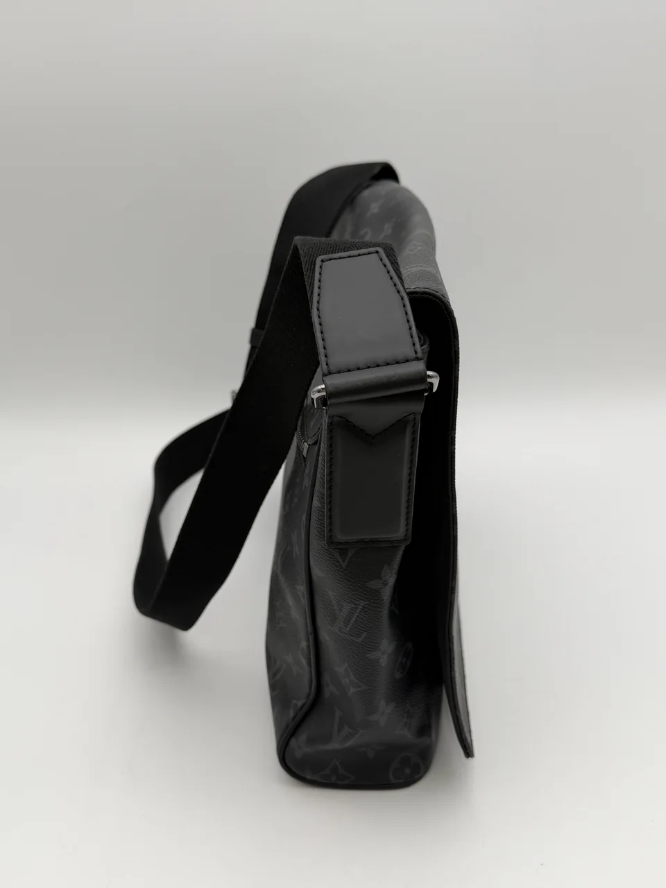 LV ECLIPSE DISTRICT MM hover