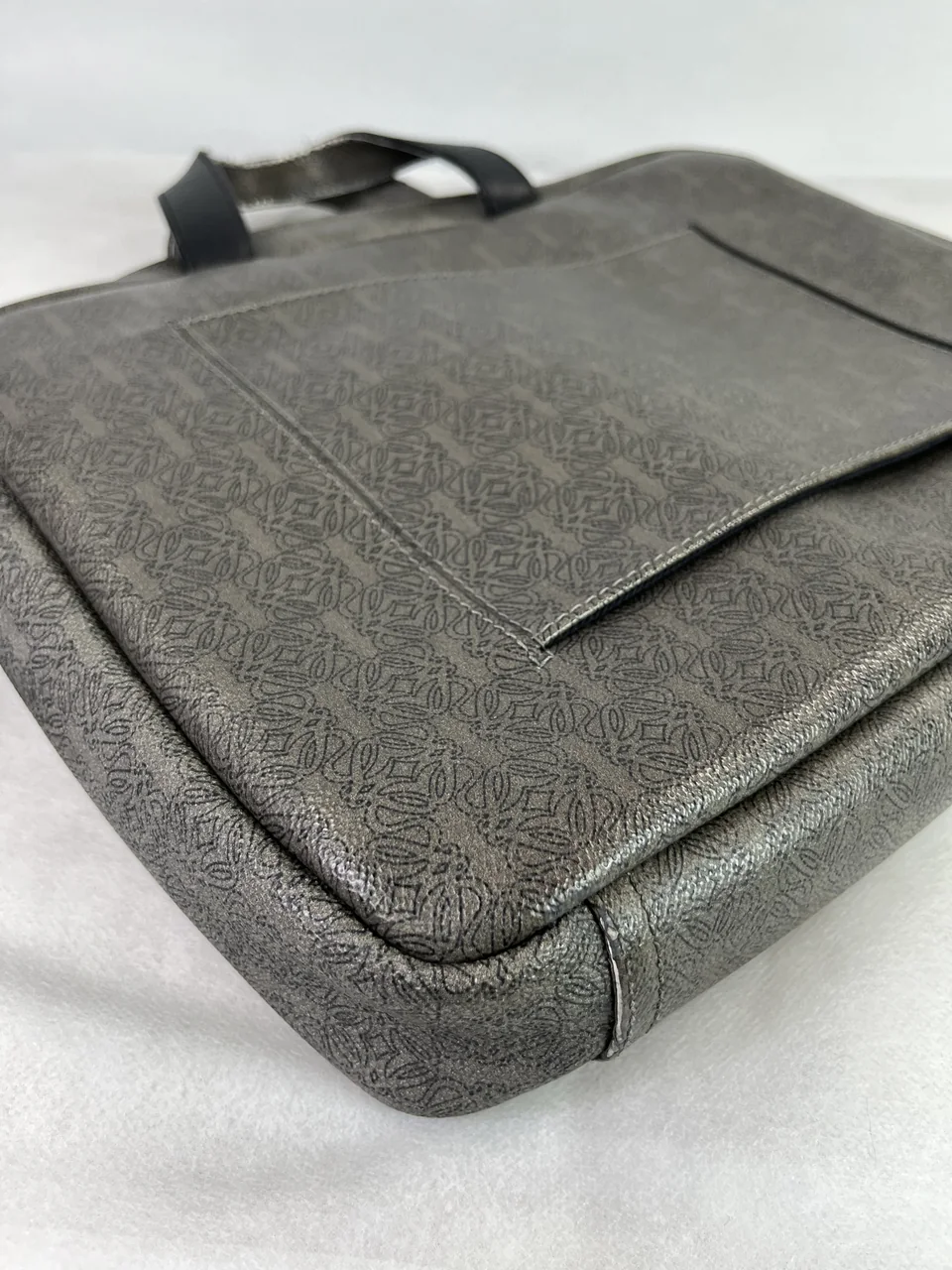 LOEWE BUSINESS BAG view 6