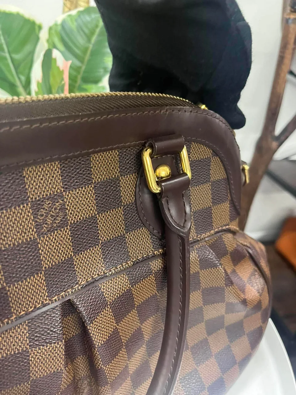 LV DAMIER TREVI PM view 12