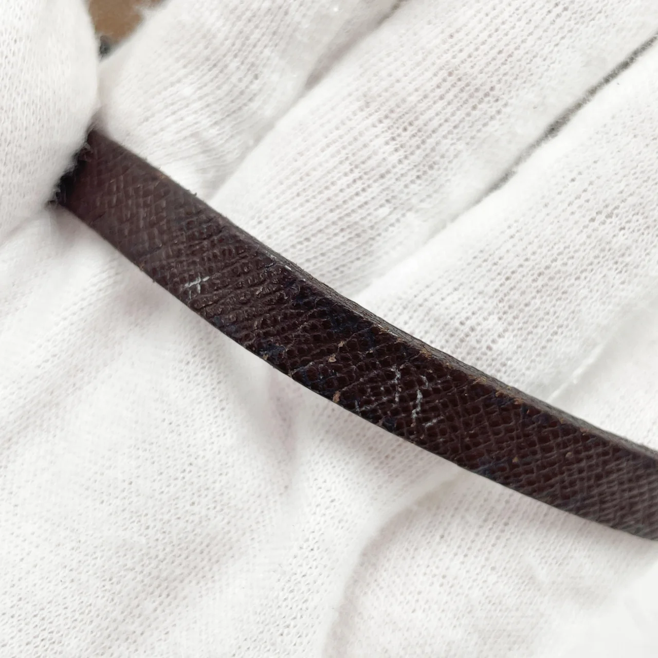 LV DAMIER TROUSSE MAKEUP view 7