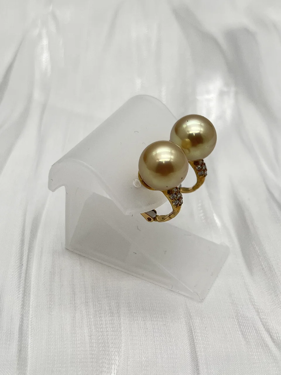 K18 PEARL EARRINGS 10.75/10.90MM FD0.16CT 6.8G hover