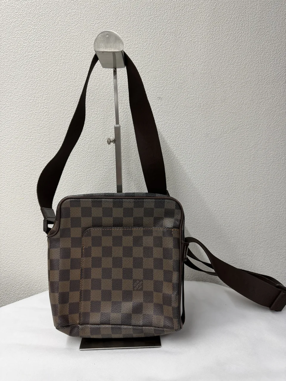LV DAMIER OLAF PM view 11