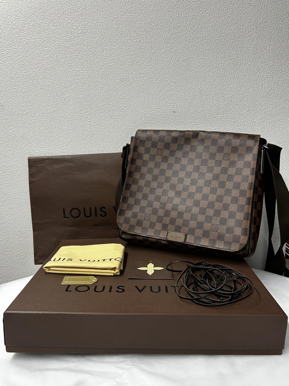 LV DAMIER DISTRICT NM view 3