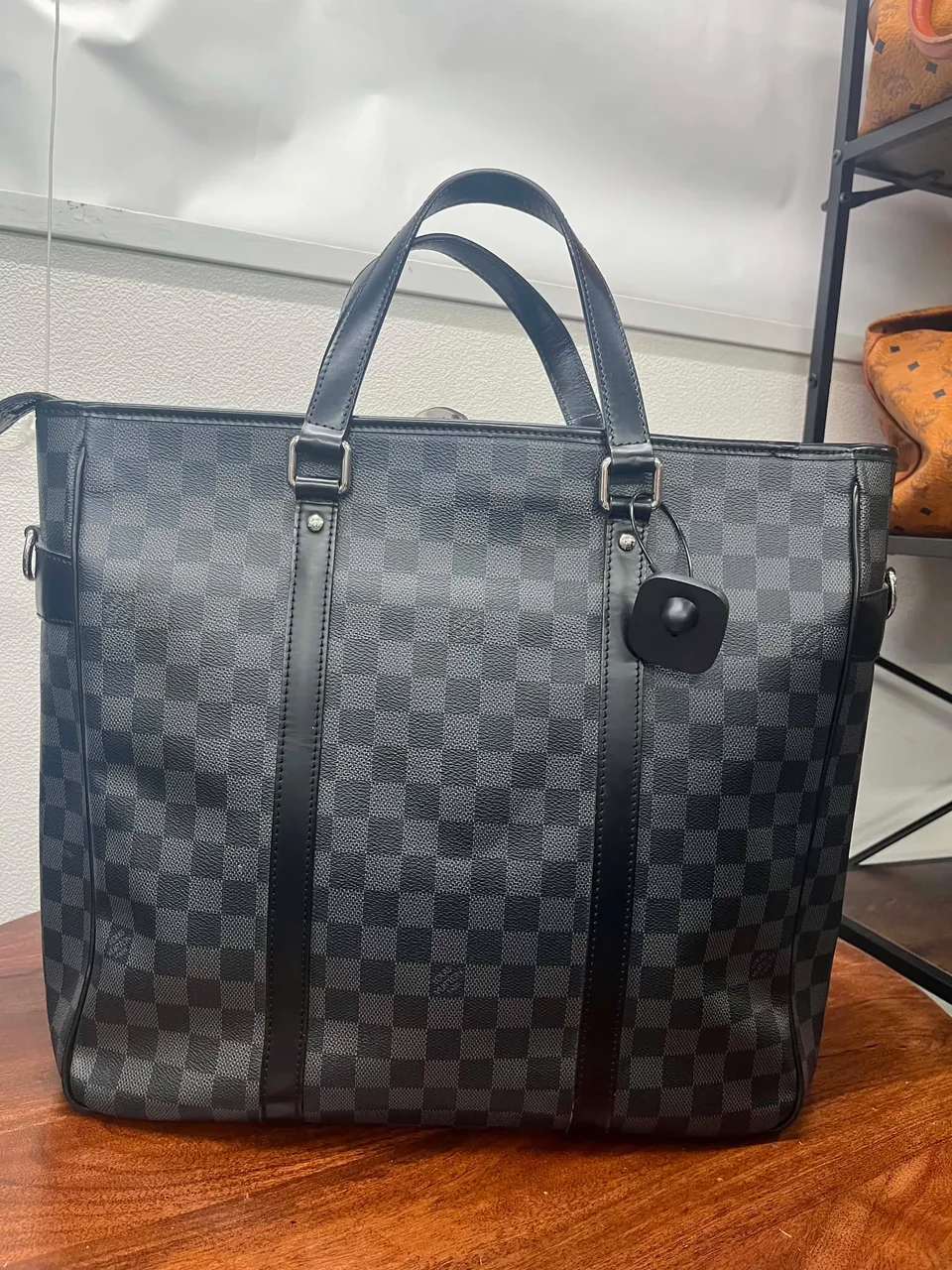 LV GRAPHITE N51192 view 11