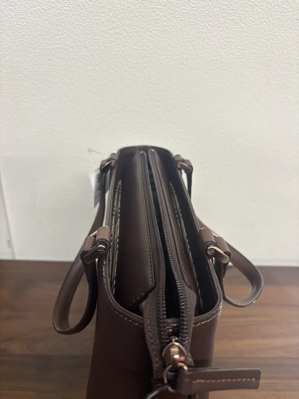 BURBERRY HANDBAG (BROWN) view 9