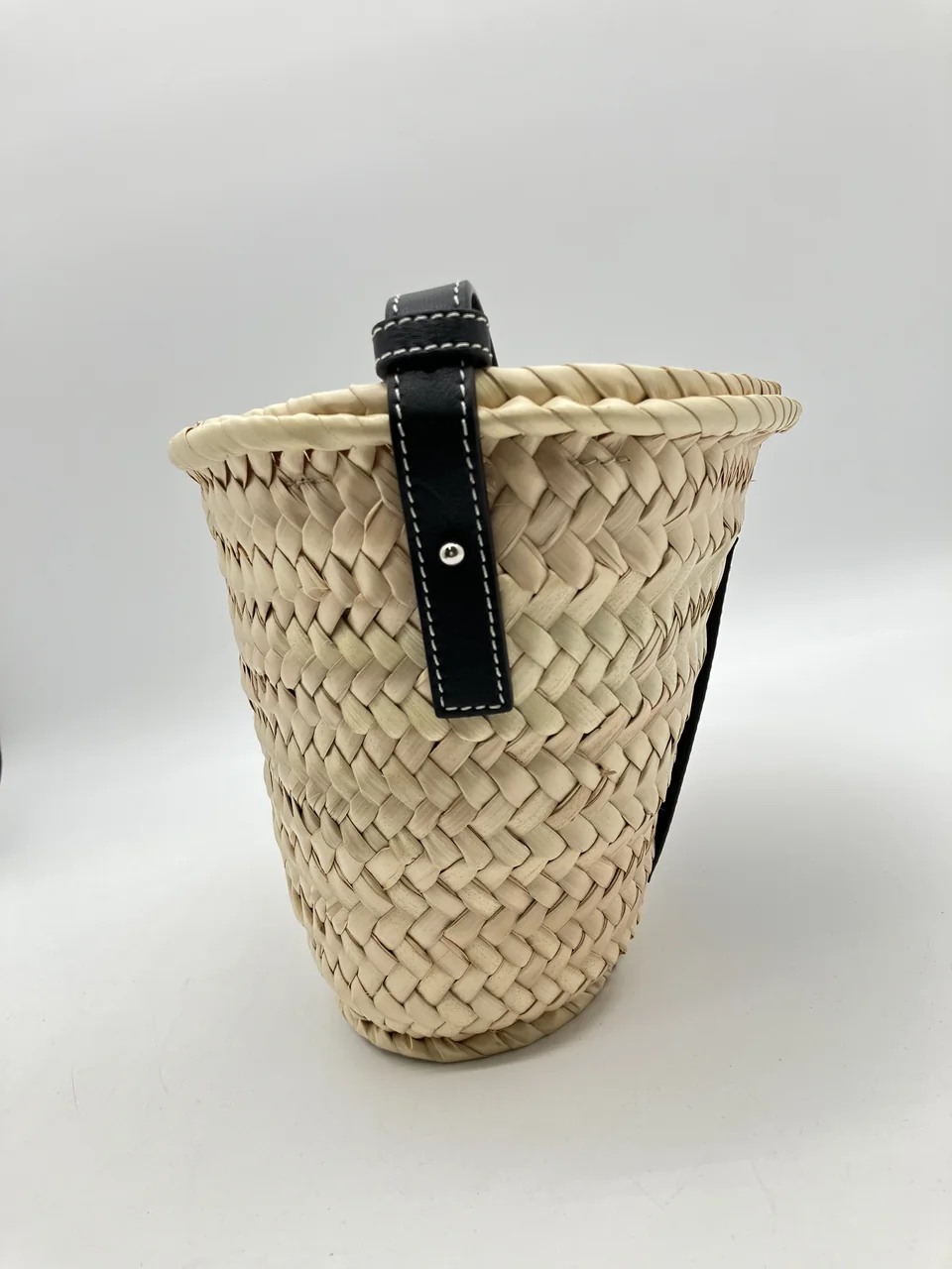 LOEWE BASKET BAG view 5