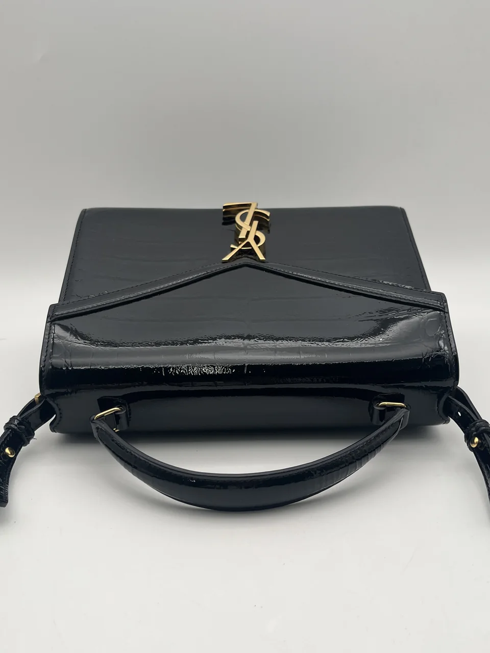 SAINT LAURENT CASSANDRA view 3
