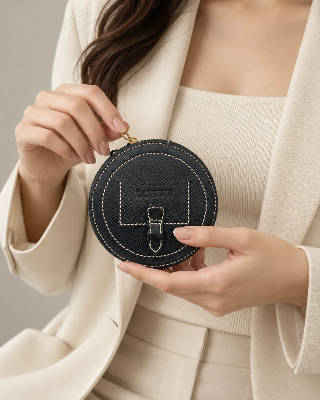 LOEWE POUCH (BLACK)