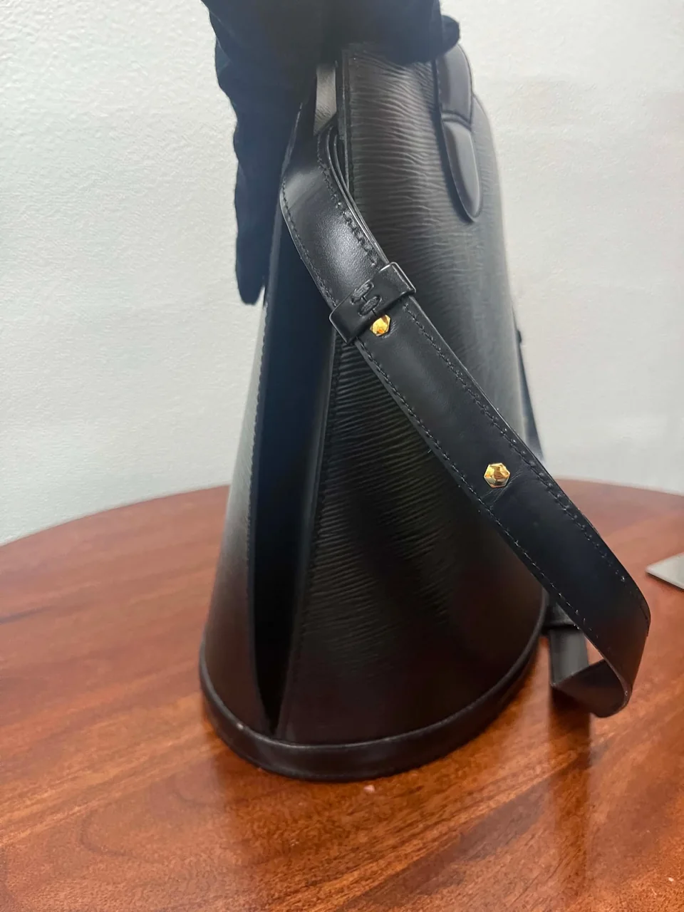LV EPI CLUNY (NOIR) photo 3