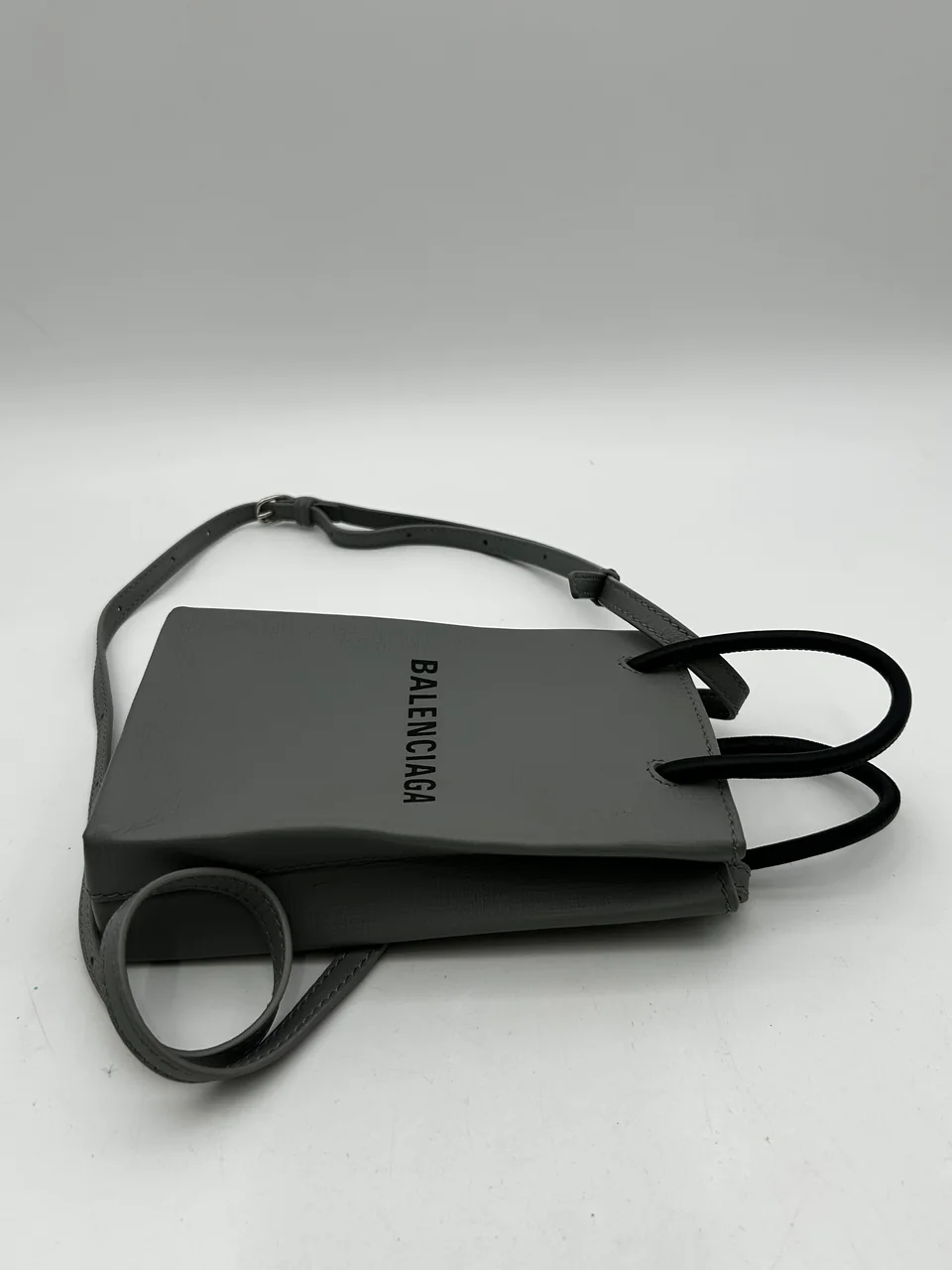 BALENCIAGA 593826 BAG hover