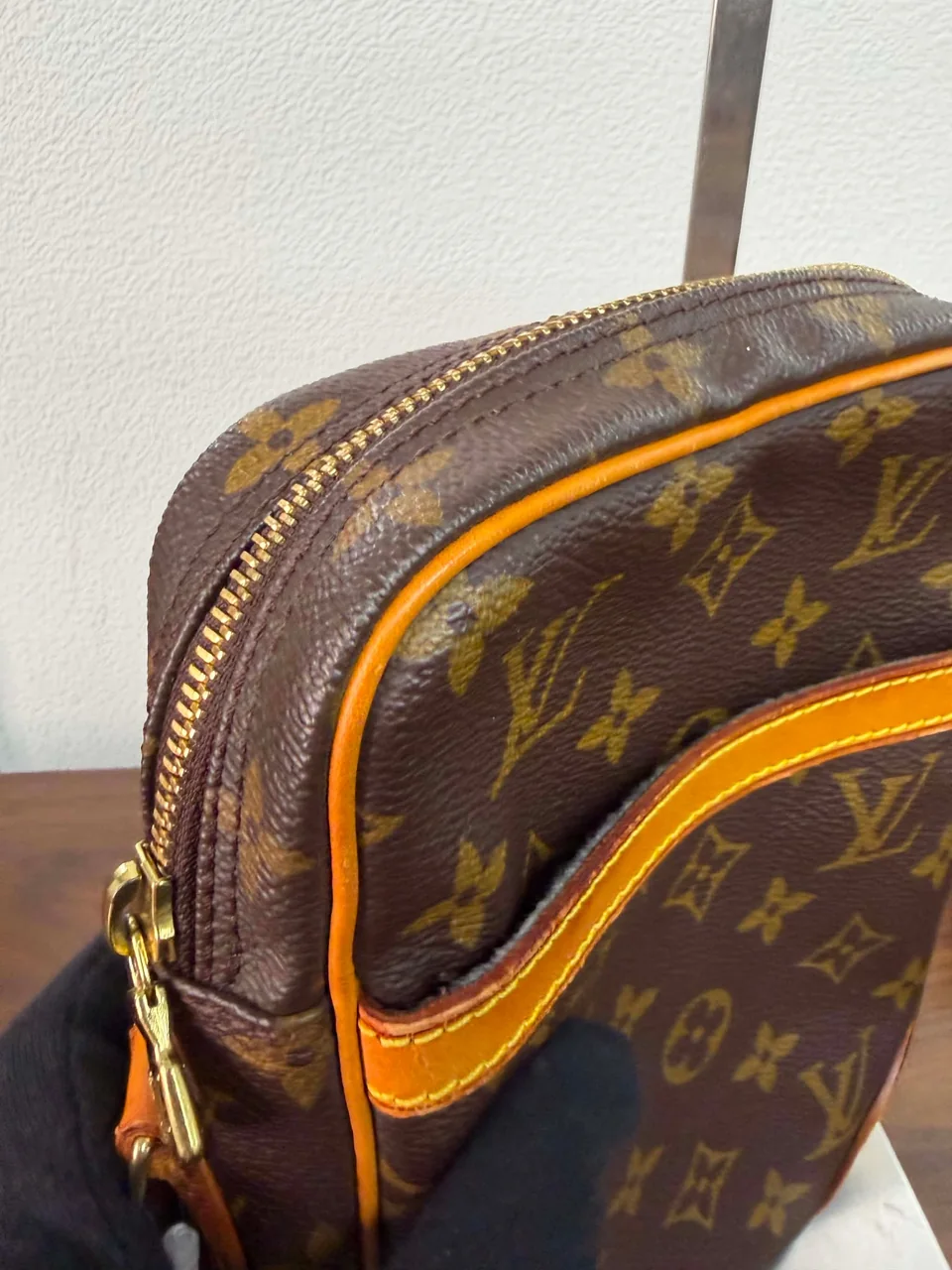 LV MONOGRAM DANUBE photo 4