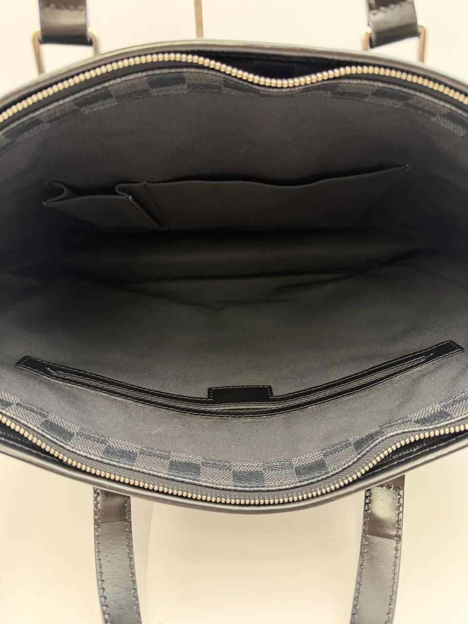 LV TADAO view 7