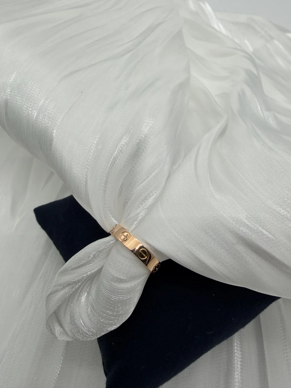 750PG CARTIER MINI LOVE RING 3.1G view 5