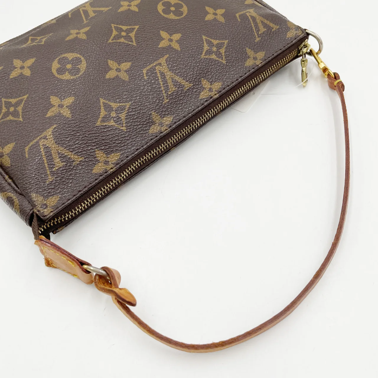 LV MONOGRAM POCHETTE ACCESSOIRE view 7