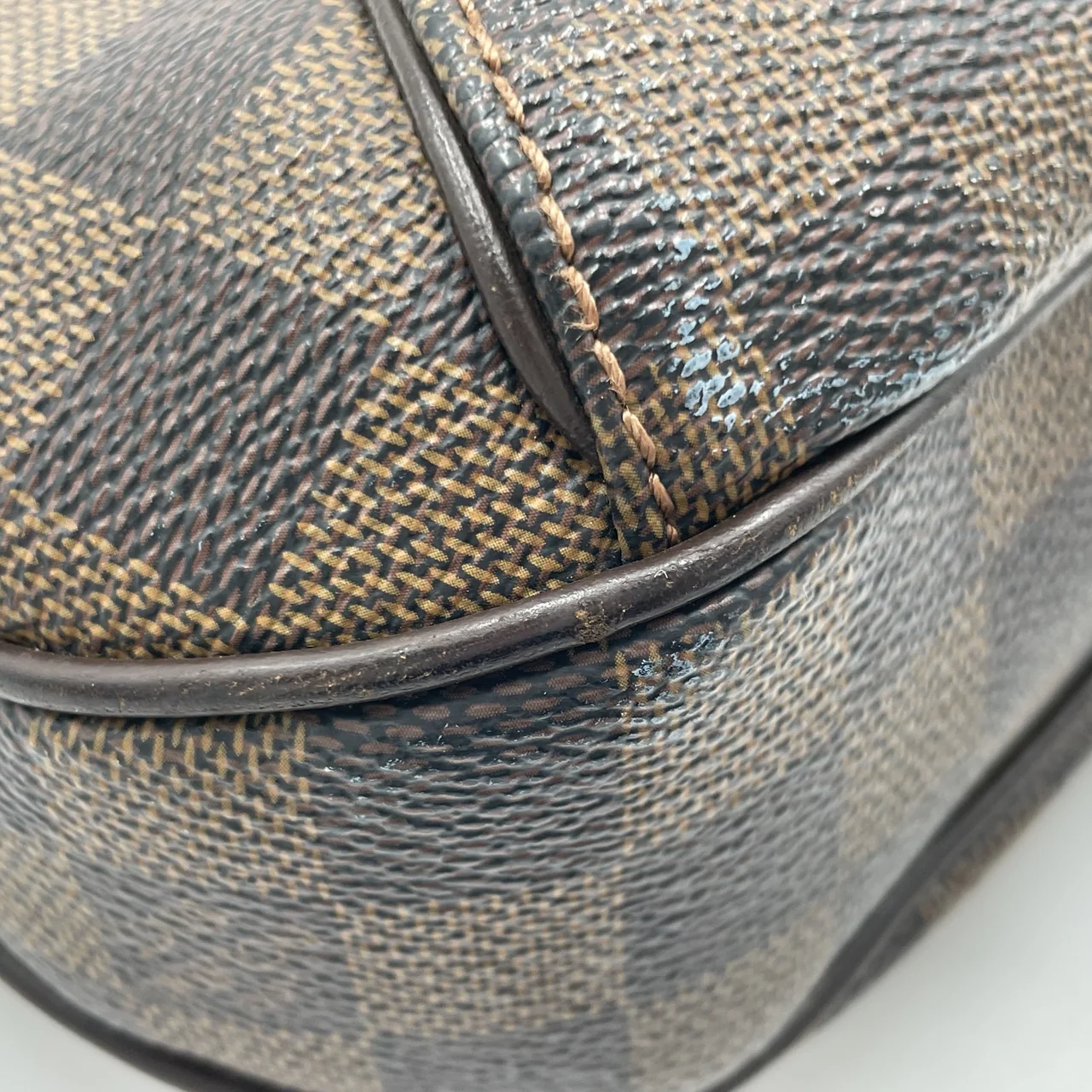 LV DAMIER THAMES PM view 5