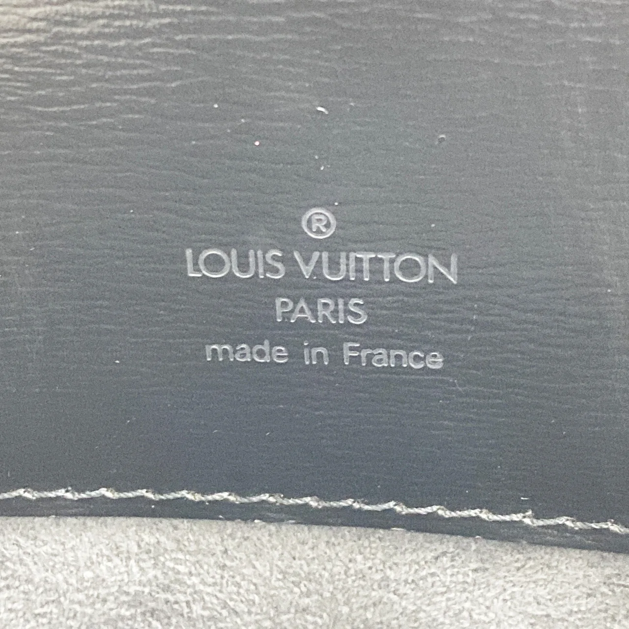 LV EPI CLUNY (BLACK) photo 18