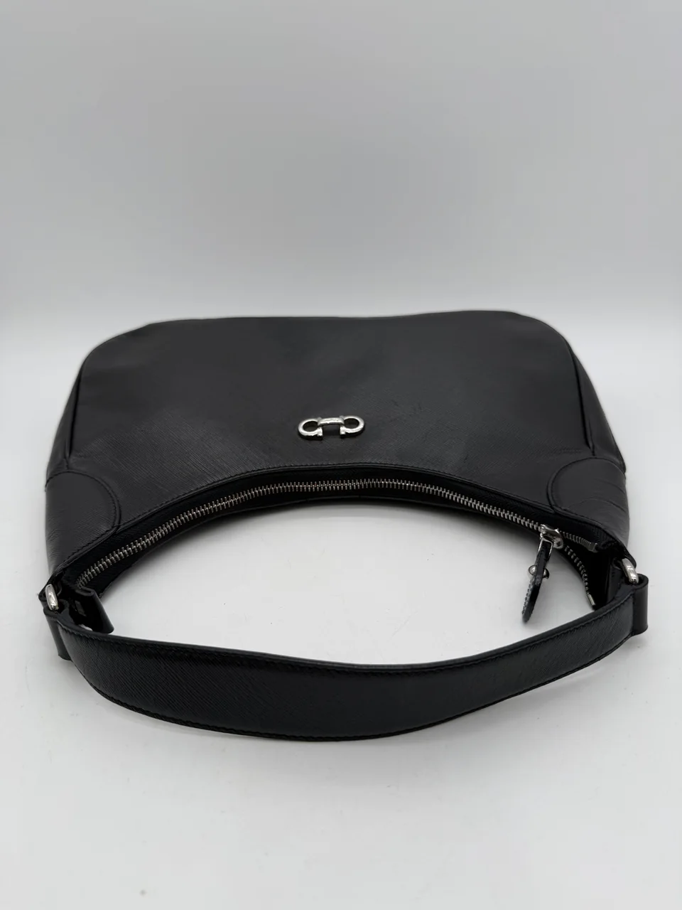 SALVATORE FERRAGAMO HANDBAG (BLACK) view 6