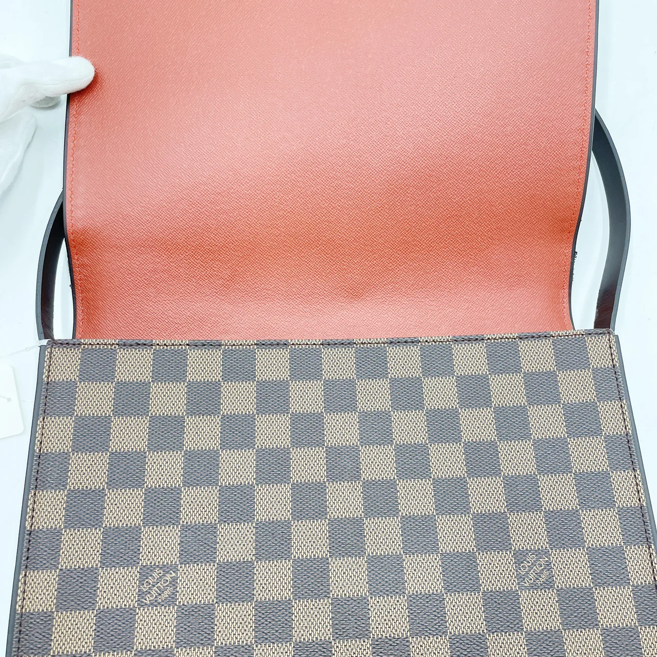 LV DAMIER TRIBECA CARRE view 8