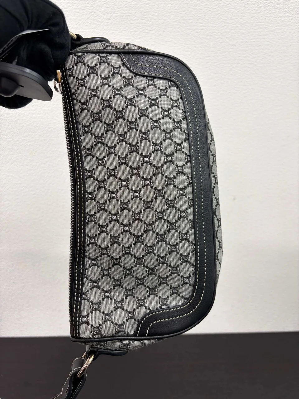 CELINE TRIOMPHE SHOULDER BAG view 10
